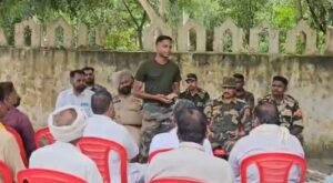 ਬੀਐਸਐਫ, ਫੌਜ, ਪੁਲਿਸ ਨੇ ਸਰਹੱਦੀ ਪਿੰਡ ਵਾਸੀਆਂ ਨਾਲ ਨਸ਼ਿਆਂ ਵਿਰੁੱਧ ਜੰਗ ਵਿੱਚ ਹਿੱਸਾ ਲਿਆ, ਗੱਟੀ ਰਾਜੋ ਕੇ ਵਿਖੇ ਸੈਮੀਨਾਰ ਕਰਵਾਇਆ