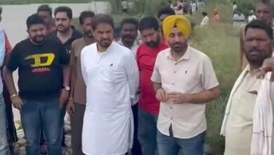 सीमावर्ती गांवों में सोढ़ी परिवार का सेवा अभियान, हीरा सोढ़ी ने 70 से अधिक बाढ़ग्रस्त गांवों का दौरा किया