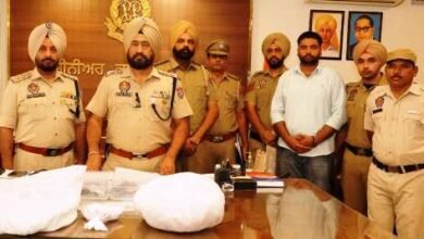 ਫਿਰੋਜ਼ਪੁਰ ਵਿੱਚ ਦੋ ਬਦਨਾਮ ਨਸ਼ਾ ਤਸਕਰਾਂ ਨੂੰ ਪਿਸਤੌਲ, ਕਾਰਤੂਸ ਅਤੇ ਨਸ਼ੀਲੇ ਪਦਾਰਥਾਂ ਸਮੇਤ ਗ੍ਰਿਫ਼ਤਾਰ ਕੀਤਾ ਗਿਆ ਫਿਰੋਜ਼ਪੁਰ ਵਿੱਚ ਦੋ ਬਦਨਾਮ ਨਸ਼ਾ ਤਸਕਰਾਂ ਨੂੰ ਪਿਸਤੌਲ, ਕਾਰਤੂਸ ਅਤੇ ਨਸ਼ੀਲੇ ਪਦਾਰਥਾਂ ਸਮੇਤ ਗ੍ਰਿਫ਼ਤਾਰ ਕੀਤਾ ਗਿਆ