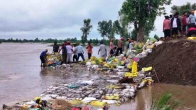 ਫ਼ਿਰੋਜ਼ਪੁਰ: ਐਨਡੀਆਰਐਫ ਅਤੇ ਬੀਐਸਐਫ ਦੀਆਂ ਟੀਮਾਂ ਰਾਹਤ ਕਾਰਜਾਂ ਵਿੱਚ ਜੁਟੀਆਂ ਫ਼ਿਰੋਜ਼ਪੁਰ: ਐਨਡੀਆਰਐਫ ਅਤੇ ਬੀਐਸਐਫ ਦੀਆਂ ਟੀਮਾਂ ਰਾਹਤ ਕਾਰਜਾਂ ਵਿੱਚ ਜੁਟੀਆਂ