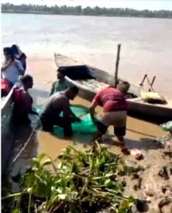 ਸਤਲੁਜ ਦਰਿਆ ਦੇ ਟਾਪੂ 'ਤੇ ਵੱਡੇ ਪੱਧਰ 'ਤੇ ਛਾਪੇਮਾਰੀ ਦੌਰਾਨ 32,000 ਲੀਟਰ ਨਾਜਾਇਜ਼ ਸ਼ਰਾਬ ਜ਼ਬਤ