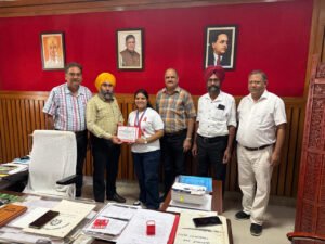 ਸ਼ਹੀਦ ਭਗਤ ਸਿੰਘ ਸਟੇਟ ਯੂਨੀਵਰਸਿਟੀ ਫਿਰੋਜ਼ਪੁਰ ਵਿੱਚ ਰੇਡ ਰਿਬਨ ਕਲੱਬਾਂ ਅਤੇ ਐਨ ਐੱਸ ਐੱਸ ਯੂਨਿਟਾਂ ਵੱਲੋਂ ਖੂਨਦਾਨ ਕੈਂਪ ਆਯੋਜਿਤ ਸ਼ਹੀਦ ਭਗਤ ਸਿੰਘ ਸਟੇਟ ਯੂਨੀਵਰਸਿਟੀ ਫਿਰੋਜ਼ਪੁਰ ਵਿੱਚ ਰੇਡ ਰਿਬਨ ਕਲੱਬਾਂ ਅਤੇ ਐਨ ਐੱਸ ਐੱਸ ਯੂਨਿਟਾਂ ਵੱਲੋਂ ਖੂਨਦਾਨ ਕੈਂਪ ਆਯੋਜਿਤ