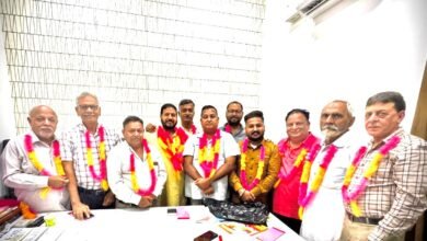 ਫਿਰੋਜ਼ਪੁਰ ‘ਚ ਸੀ ਆਰਾਮ ਦੁਸ਼ਹਿਰਾ ਕਮੇਟੀ ਦੀ ਨਵੀਂ ਚੋਣ, ਪ੍ਰੇਮ ਧਵਨ ਪ੍ਰਧਾਨ ਤੇ ਨਰਿੰਦਰ ਕੱਕੜ ਚੇਅਰਮੈਨ ਚੁਣੇ ਫਿਰੋਜ਼ਪੁਰ ‘ਚ ਸੀ ਆਰਾਮ ਦੁਸ਼ਹਿਰਾ ਕਮੇਟੀ ਦੀ ਨਵੀਂ ਚੋਣ, ਪ੍ਰੇਮ ਧਵਨ ਪ੍ਰਧਾਨ ਤੇ ਨਰਿੰਦਰ ਕੱਕੜ ਚੇਅਰਮੈਨ ਚੁਣੇ