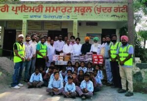 ਮੁਸਲਿਮ ਫਰੰਟ ਪੰਜਾਬ ਨੇ ਸਕੂਲਾਂ ਨੂੰ ਵੰਡੀਆਂ ਵਰਦੀਆਂ ਤੇ ਬੂਟ, ਹੰਭਲਾ ਫਾਉਂਡੇਸ਼ਨ ਫਿਰ ਬਣੀ ਜ਼ਰੀਆ