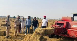 ਹਰ ਹਾਲਤ ਵਿੱਚ ਵਾਤਾਵਰਨ ਨੂੰ ਬਚਾਉਣ ਦੇ ਲਈ ਉੱਚ ਅਧਿਕਾਰੀਆਂ ਤੋਂ ਲੈ ਕੇ ਹੇਠਲੇ ਪੱਧਰ ਤੱਕ ਜੁਟੇ ਹਨ ਪ੍ਰਸ਼ਾਸਨਿਕ ਅਧਿਕਾਰੀ ਅਤੇ ਕਰਮਚਾਰੀ