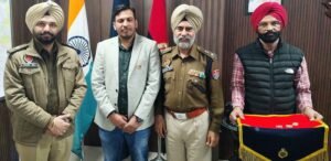 ਜ਼ਿਲੇ ਦੇ 11 ਡਾਕਟਰ ਡੀ ਜੀ ਪੀ ਡਿਸਕ ਨਾਲ ਸਨਮਾਨਿਤ ਸਿਹਤ ਵਿਭਾਗ ਲਈ ਮਾਣ ਵਾਲੀ ਗੱਲ ਜ਼ਿਲੇ ਦੇ 11 ਡਾਕਟਰ ਡੀ ਜੀ ਪੀ ਡਿਸਕ ਨਾਲ ਸਨਮਾਨਿਤ ਸਿਹਤ ਵਿਭਾਗ ਲਈ ਮਾਣ ਵਾਲੀ ਗੱਲ