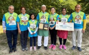 90 वर्षीय सीमांत दिग्गज चार पीढ़ियों के साथ दौड़े: फिरोजपुर मैराथन-2025 शहीदों और पारिवारिक विरासत को सलाम किया