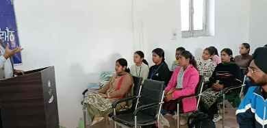 ਡੀ.ਏ.ਵੀ. ਕਾਲਜ ਫਾਰ ਵਿਮੈਨ ਫਿਰੋਜ਼ਪੁਰ ਛਾਵਣੀ ਵਿੱਚ ‘ਅਜੋਕੀ ਪੰਜਾਬੀ ਭਾਸ਼ਾ ਤੇ ਸਾਹਿਤ’ ਵਿਸ਼ੇ ਉੱਤੇ ਲੈਕਚਰ ਆਯੋਜਿਤ