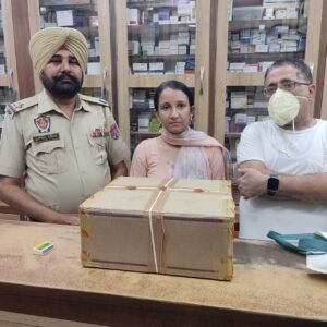 ਗਗਨ ਮੈਡੀਕੋਜ਼ ਜ਼ੀਰਾ ਸੀਲ, ਜੋਨਲ ਲਾਇਸੰਸਿੰਗ ਅਥਾਰਟੀ ਵੱਲੋਂ ਗਗਨ ਮੈਡੀਕੋਜ਼ ਜ਼ੀਰਾ ਅਤੇ ਤੰਨੂ ਮੈਡੀਕੋਜ਼ ਲੱਖੋ ਕੇ ਬਹਿਰਾਮ ਦਾ ਲਾਇਸੈਂਸ ਕੀਤਾ ਰੱਦ