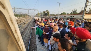 राणा सोढी के प्रयासों से फिरोजपुर-नई दिल्ली के मध्य मिली एक ओर ट्रेन राणा सोढी के प्रयासों से फिरोजपुर-नई दिल्ली के मध्य मिली एक ओर ट्रेन