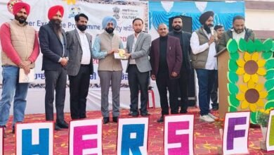 ਜ਼ਿਲਾ ਪੱਧਰੀ ਅਧਿਆਪਕ ਉਤਸਵ ਝੋਕ ਹਰੀਹਰ'ਚ ਉਤਸ਼ਾਹ ਨਾਲ ਕਰਵਾਇਆ,10 ਮੁਕਾਬਲਿਆਂ ਵਿੱਚ 123 ਅਧਿਆਪਕਾਂ ਨੇ ਕੀਤਾ ਕਲਾਂ ਦਾ ਪ੍ਰਦਰਸ਼ਨ