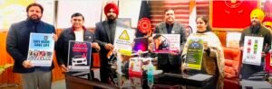 राष्ट्रीय सड़क सुरक्षा माह को लेकर मयंक फ़ाउंडेशन ने डीसी फ़िरोज़पुर से की भेंट