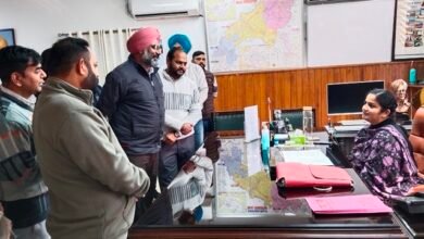 ਪੀ.ਐੱਸ.ਐੱਮ.ਐੱਸ.ਯੂ ਯੂਨੀਅਨ ਵੱਲੋਂ 23 ਜਨਵਰੀ ਬਸੰਤ ਪੰਚਮੀ ਦੀ ਜਿਲ੍ਹਾ ਪੱਧਰ ਤੇ ਛੁੱਟੀ ਘੋਸ਼ਿਤ ਕਰਨ ਸਬੰਧੀ ਡਿਪਟੀ ਕਮਿਸ਼ਨਰ ਨੂੰ ਮੰਗ ਪੱਤਰ ਪੀ.ਐੱਸ.ਐੱਮ.ਐੱਸ.ਯੂ ਯੂਨੀਅਨ ਵੱਲੋਂ 23 ਜਨਵਰੀ ਬਸੰਤ ਪੰਚਮੀ ਦੀ ਜਿਲ੍ਹਾ ਪੱਧਰ ਤੇ ਛੁੱਟੀ ਘੋਸ਼ਿਤ ਕਰਨ ਸਬੰਧੀ ਡਿਪਟੀ ਕਮਿਸ਼ਨਰ ਨੂੰ ਮੰਗ ਪੱਤਰ