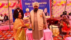 “ਸਾਡੇ ਬਜ਼ੁਰਗ ਸਾਡਾ ਮਾਣ” ਤਹਿਤ ਰਾਮਬਾਗ ਬਿਰਧ ਸੇਵਾ ਆਸ਼ਰਮ ਵਿਖੇ ਜ਼ਿਲ੍ਹਾ ਪੱਧਰੀ ਸਮਾਗਮ ਤੇ ਮੈਗਾ ਕੈਂਪ ਆਯੋਜਿਤ “ਸਾਡੇ ਬਜ਼ੁਰਗ ਸਾਡਾ ਮਾਣ” ਤਹਿਤ ਰਾਮਬਾਗ ਬਿਰਧ ਸੇਵਾ ਆਸ਼ਰਮ ਵਿਖੇ ਜ਼ਿਲ੍ਹਾ ਪੱਧਰੀ ਸਮਾਗਮ ਤੇ ਮੈਗਾ ਕੈਂਪ ਆਯੋਜਿਤ