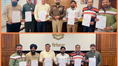 ਸਪੈਸ਼ਲ ਡੀਜੀਪੀ (ਟ੍ਰੈਫਿਕ) ਨੇ ਮਯੰਕ ਫਾਊਂਡੇਸ਼ਨ ਦੇ ਪ੍ਰਭਾਵ ਨੂੰ ਮਾਨਤਾ ਦਿੱਤੀ; ਐਸਐਸਪੀ ਨੇ ਵਲੰਟੀਅਰਾਂ ਨੂੰ ਪ੍ਰਸ਼ੰਸਾ ਸਰਟੀਫਿਕੇਟ ਪੇਸ਼ ਕੀਤੇ