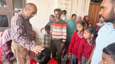 ਦੂਸ਼ਿਤ ਪਾਣੀ ਕਾਰਨ ਹੋਣ ਵਾਲੀਆਂ ਬਿਮਾਰੀਆਂ ਦਾ ਮੁਕਾਬਲਾ ਕਰਨ ਲਈ ਪਿੰਡ ਐਚ.ਐਸ.ਵਾਲਾ ਵਿੱਚ ਮੈਗਾ ਮੈਡੀਕਲ ਕੈਂਪ ਲਗਾਇਆ