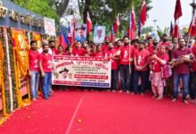 ਬਨੇਗਾ ਪ੍ਰਾਪਤੀ ਮੁਹਿੰਮ ਦੇ ਬੈਨਰ ਹੇਠ ਨੌਜਵਾਨਾਂ ਵਿਦਿਆਰਥੀਆਂ ਵੱਲੋਂ ਬਣਾਈ ਗਈ ਬਨੇਗਾ ਵਲੰਟੀਅਰ ਮਨੁੱਖੀ ਕੜੀ