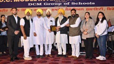 फिरोजपुर में एक शाम शहीदो के नाम का आयोजन, देश भक्ति के गीतो पर झूमे शहर वासी