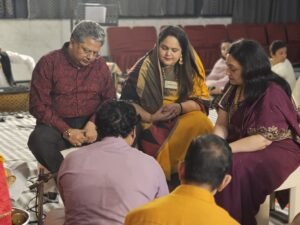 नए सैशन के आरम्भ पर डीसी मॉडल स्कूल में माता की चौंकी का आयोजन नए सैशन के आरम्भ पर डीसी मॉडल स्कूल में माता की चौंकी का आयोजन