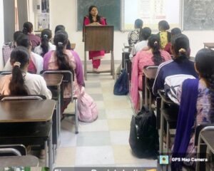 **देव समाज कॉलेज फॉर विमेन, फिरोजपुर में “संवैधानिक ज़िम्मेदारी: फंडामेंटल ड्यूटीज़” पर स्पेशल लेक्चर का आयोजन**