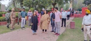 ਡਿਪਟੀ ਕਮਿਸ਼ਨਰ ਨੇ 23 ਮਾਰਚ ਸ਼ਹੀਦੀ ਦਿਵਸ ਮੌਕੇ ਹੋਣ ਵਾਲੇ ਰਾਜਪੱਧਰੀ ਸਮਾਗਮ ਦੀਆਂ ਤਿਆਰੀਆਂ ਦਾ ਲਿਆ ਜਾਇਜਾ ਡਿਪਟੀ ਕਮਿਸ਼ਨਰ ਨੇ 23 ਮਾਰਚ ਸ਼ਹੀਦੀ ਦਿਵਸ ਮੌਕੇ ਹੋਣ ਵਾਲੇ ਰਾਜਪੱਧਰੀ ਸਮਾਗਮ ਦੀਆਂ ਤਿਆਰੀਆਂ ਦਾ ਲਿਆ ਜਾਇਜਾ