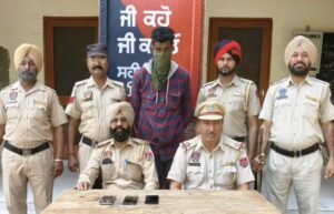 ਰੇਲਵੇ ਸਟੇਸ਼ਨ 'ਤੇ ਸੀਰੀਅਲ ਮੋਬਾਈਲ ਚੋਰ ਗ੍ਰਿਫ਼ਤਾਰ; ਚੋਰੀ ਹੋਏ ਫ਼ੋਨ ਬਰਾਮਦ ਰੇਲਵੇ ਸਟੇਸ਼ਨ 'ਤੇ ਸੀਰੀਅਲ ਮੋਬਾਈਲ ਚੋਰ ਗ੍ਰਿਫ਼ਤਾਰ; ਚੋਰੀ ਹੋਏ ਫ਼ੋਨ ਬਰਾਮਦ