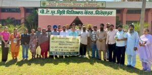 ਪੀ.ਏ.ਯੂ.–ਕ੍ਰਿਸ਼ੀ ਵਿਗਿਆਨ ਕੇਂਦਰ, ਫਿਰੋਜ਼ਪੁਰ ਨੇ ਵਿਗਿਆਨਕ ਮਧੂ ਮੱਖੀ ਪਾਲਣ ਬਾਰੇ ਪੰਜ ਰੋਜ਼ਾ ਸਿਖਲਾਈ ਦਿੱਤੀ