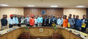 रेलवे ने फिरोजपुर डिवीजन में 18 कर्मचारियों को सेफ्टी अवॉर्ड से सम्मानित किया रेलवे ने फिरोजपुर डिवीजन में 18 कर्मचारियों को सेफ्टी अवॉर्ड से सम्मानित किया