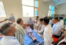 ਦੂਸ਼ਿਤ ਪਾਣੀ ਨਾਲ ਬੱਚੀ ਦੀ ਮੌਤ ਤੋਂ ਬਾਅਦ ਭਾਜਪਾ ਯੁਵਾ ਨੇਤਾ ਅਨੁਮਿਤ ਸਿੰਘ ਹੀਰਾ ਸੋਢੀ ਨੇ ਹਸਪਤਾਲ ਪਹੁੰਚ ਕੇ ਬੱਚਿਆਂ ਦਾ ਹਾਲ ਜਾਣਿਆ