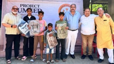 प्रोजैक्ट उम्मीद के तहत फिरोजपुर फाऊंडेशन ने 650 विद्यार्थियों को वितरित किए स्कूल बैग व स्टेशनरी