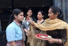 शिक्षा सत्र 2026-27 के आगाज पर डीसीएम ग्रुप के स्कूलों में विद्यार्थियो का भव्य स्वागत