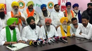 ਕਿਸਾਨਾਂ ਨੇ 4 ਮਈ ਤੋਂ ਟੋਲ ਫ੍ਰੀ ਹਾਈਵੇਅ ਦੀ ਚੇਤਾਵਨੀ ਦਿੱਤੀ, ਮੁਆਵਜ਼ਾ ਅਤੇ ਬਿਜਲੀ ਕੱਟਾਂ ਨੂੰ ਲੈ ਕੇ ਨਵੇਂ ਵਿਰੋਧ ਪ੍ਰਦਰਸ਼ਨਾਂ ਦਾ ਐਲਾਨ ਕੀਤਾ