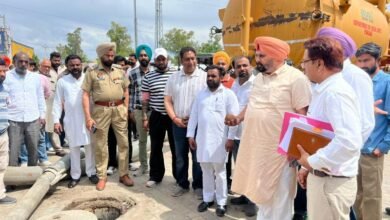 ਵਿਧਾਇਕ ਭੁੱਲਰ ਨੇ ਸੁਪਰ ਸਕਰ ਮਸ਼ੀਨ ਨਾਲ ਸੀਵਰ ਸਫਾਈ ਮੁਹਿੰਮ ਦੀ ਸ਼ੁਰੂਆਤ ਕੀਤੀ