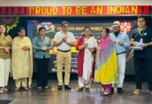 मजदूर दिवस के उपलक्ष्य में दास एंड ब्राऊन स्कूल में सनशाइन स्टाफ का सम्मान