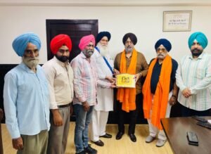 ਇੰਟਰਨੈਸ਼ਨਲ ਭਾਈ ਮਰਦਾਨਾ ਸੁਸਾਇਟੀ ਵਲੋਂ ਦਿੱਲੀ ਕਮੇਟੀ ਦੇ ਪ੍ਰਧਾਨ ਦਾ ਸਨਮਾਨ ਕੀਤਾ ਗਿਆ 