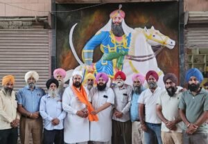 ਮਹਾਰਾਜਾ ਜੱਸਾ ਸਿੰਘ ਰਾਮਗੜੀਆ ਜੀ ਦੇ ਜਨਮ ਦਿਹਾੜੇ ਉੱਪਰ ਲੱਡੂ ਵੰਡ ਕੇ ਖੁਸ਼ੀ ਜਾਹਿਰ ਕੀਤੀ