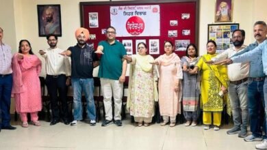 ਸਿਹਤ ਵਿਭਾਗ ਨੇ ਅੱਗ ਸੁਰੱਖਿਆ ਹਫ਼ਤਾ ਮਨਾਇਆ; ਸਟਾਫ਼ ਨੇ ਸੁਰੱਖਿਆ ਦਾ ਪ੍ਰਣ ਲਿਆ