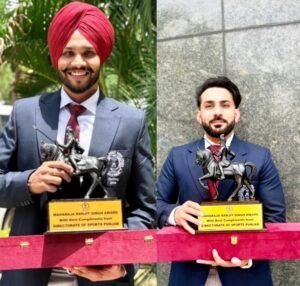 फिरोजपुर मंडल के दो टिकट चेकिंग स्टाफ को साइक्लिंग में उत्कृष्ट उपलब्धि हेतु “महाराजा रणजीत सिंह अवॉर्ड” से सम्मानित किया 