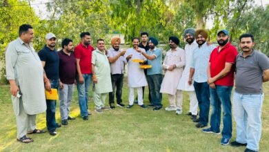 ਕੇਵਲ ਸਿੰਘ ਢਿੱਲੋਂ ਨੂੰ ਪੰਜਾਬ ਭਾਜਪਾ ਦਾ ਪ੍ਰਧਾਨ ਬਣਾਏ ਜਾਣ ਦੀ ਖੁਸ਼ੀ 'ਚ ਫਿਰੋਜ਼ਪੁਰ ਵਿਖੇ ਲੱਡੂ ਵੰਡ ਕੇ ਮਨਾਇਆ ਜਸ਼ਨ