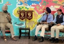 “ਵਿਵੇਕਾਨੰਦ ਵਰਲਡ ਸਕੂਲ ਨੇ ਨਸ਼ਾ ਵਿਰੋਧੀ ਟਾਕ ਸ਼ੋਅ ਦੀ ਮੇਜ਼ਬਾਨੀ ਕੀਤੀ, ਪੰਜਾਬ ਦੇ ਨੌਜਵਾਨਾਂ 'ਤੇ ਦੁਰਵਿਵਹਾਰ ਅਤੇ ਕਲੰਕ ਵਿਰੁੱਧ ਕਾਰਵਾਈ ਦੀ ਮੰਗ ਕੀਤੀ”