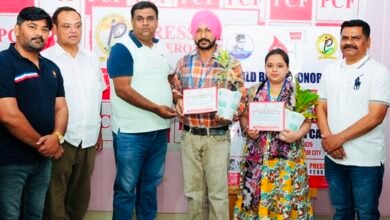 ਪ੍ਰੈਸ ਕਲੱਬ ਫਿਰੋਜ਼ਪੁਰ ਅਤੇ ਮਯੰਕ ਫਾਊਂਡੇਸ਼ਨ ਵੱਲੋਂ ਵਿਸ਼ਵ ਖੂਨਦਾਨ ਦਿਵਸ 'ਤੇ 84 ਯੂਨਿਟ ਇਕੱਠੇ ਹੋਣ 'ਤੇ ਐਸਐਸਪੀ ਭੁਪਿੰਦਰ ਸਿੱਧੂ ਨੇ ਖੂਨਦਾਨੀਆਂ ਦੀ ਸ਼ਲਾਘਾ ਕੀਤੀ