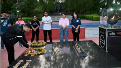 *हुसैनीवाला बॉर्डर पर कोर ऑफ सिग्नल्स ने शहीदों को दी श्रद्धांजलि, नागरिक संपर्क अभियान से युवाओं में जगाई राष्ट्रसेवा की अलख*