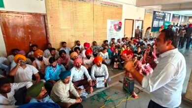 ਸੇਵਾ ਕੇਂਦਰ ਮੁਲਾਜ਼ਮਾਂ ਦੀਆਂ ਜਾਇਜ਼ ਮੰਗਾਂ ਦੀ ਡੀਟੀਐੱਫ ਫ਼ਿਰੋਜ਼ਪੁਰ ਵੱਲੋਂ ਪੂਰਨ ਹਮਾਇਤ