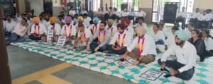 ਫਿਰੋਜ਼ਪੁਰ ਬਾਰ ਨੇ LADC ਵਿਰੋਧ ਪ੍ਰਦਰਸ਼ਨ ਨੂੰ ਤੇਜ਼ ਕੀਤਾ, ਦੇਸ਼ ਵਿਆਪੀ ਅਣਮਿੱਥੇ ਸਮੇਂ ਲਈ 'ਕੰਮ ਨਹੀਂ' ਹੜਤਾਲ ਦੀ ਅਪੀਲ ਕੀਤੀ