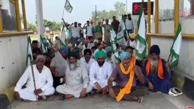 ਕਿਸਾਨਾਂ ਨੇ ਲੈਂਡ ਪੂਲਿੰਗ ਨੀਤੀ, ਭਾਰਤ-ਅਮਰੀਕਾ ਵਪਾਰ ਸਮਝੌਤੇ ਦੇ ਵਿਰੋਧ ਵਿੱਚ ਪੋਲ ਪਲਾਜ਼ਾ ਖੋਲ੍ਹੇ