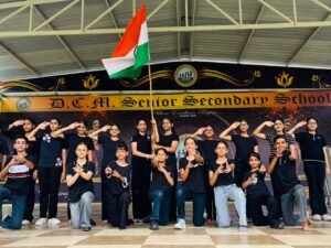 कारगिल विजय दिवस पर डीसीएम ग्रुप ऑफ स्कूल्स में शहीदों को दी श्रद्धांजलि