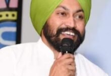 ਫਿਰੋਜ਼ਪੁਰ ਦੇ ਸਿਵਲ ਹਸਪਤਾਲ ਵਿੱਚ ਨਿੱਜੀ ਹਸਪਤਾਲ ਦੀ ਓਪੀਡੀ ਸ਼ੂਰੂ ਕਰਨ ਦੇ ਵਿਰੋਧ ਵਿੱਚ ਸੰਘਰਸ਼ ਕਰ ਰਹੇ ਸਿਹਤ ਕਾਮਿਆ ਨੂੰ ਕਿਸਾਨਾਂ ਅਤੇ ਵਿਦਿਆਰਥੀਆਂ ਦਾ ਸਮਰਥਨ, ਲੋਕਾਂ ਨੂੰ ਸਹੂਲਤਾਂ ਦੇਣ ਤੋਂ ਫੇਲ ਹੋਈ ਸਰਕਾਰ ਖੇਡ ਰਹੀ ਧਾਰਮਿਕ ਪਤਾ - ਮਹਿਮਾਂ, ਭੁੱਲਰ