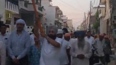 BJP ਪ੍ਰਧਾਨ ਬਾਠ ਵਲੋਂ ਸ਼੍ਰੀ ਗੁਰੂ ਰਵਿਦਾਸ ਜੀ ਦੇ ਪਾਵਨ ਜਨਮ ਅਸਥਾਨ ਤੋ ਲਿਆਂਦੀ ਗਈ ਪਵਿੱਤਰ ਮਿੱਟੀ ਦਾ ਕਲਸ਼ ਦਾ ਸਵਾਗਤ