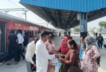 रेलवे ने 'बस रेड' के ज़रिए स्पेशल टिकट चेकिंग ड्राइव चलाई; 200 यात्रियों पर जुर्माना लगाया गया
