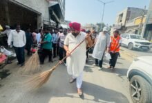  *ਨਗਰ ਕੌਂਸਲ ਫਿਰੋਜ਼ਪੁਰ ਵੱਲੋਂ ਮਿਸ਼ਨ ਕਲੀਨ ਤਹਿਤ ਸਰਕੂਲਰ ਰੋਡ ਦੀ ਕਰਵਾਈ ਗਈ ਸਫਾਈ*
